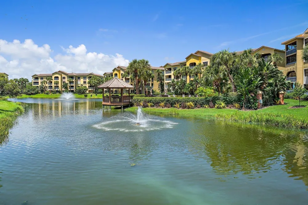 700 Uno Lago Drive #404 Juno Beach, FL 33408
