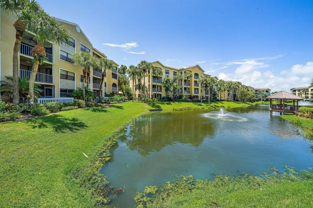 700 Uno Lago Drive #404 Juno Beach, FL 33408