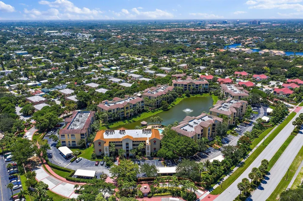 700 Uno Lago Drive #404 Juno Beach, FL 33408