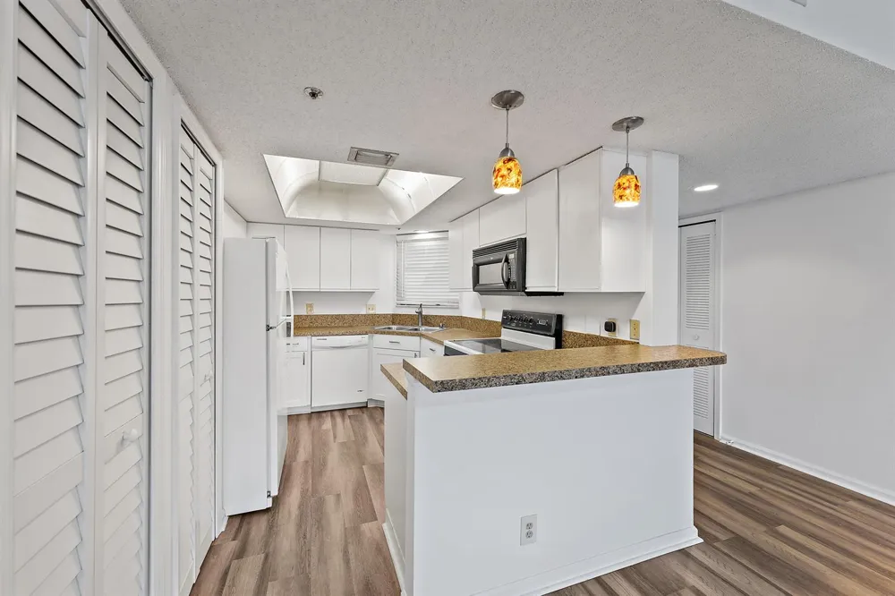700 Uno Lago Drive #404 Juno Beach, FL 33408