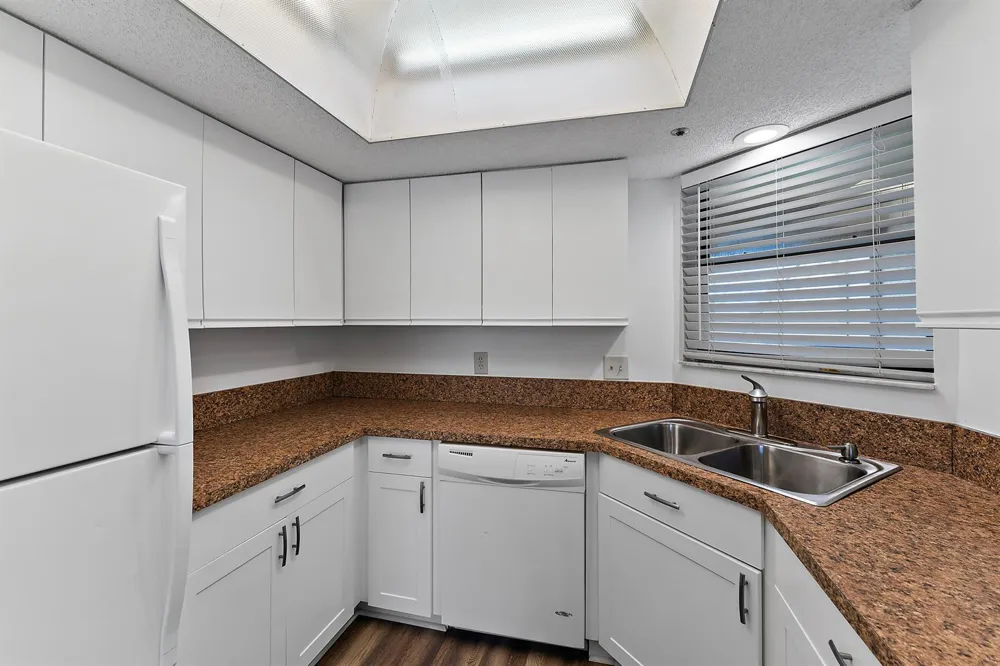 700 Uno Lago Drive #404 Juno Beach, FL 33408