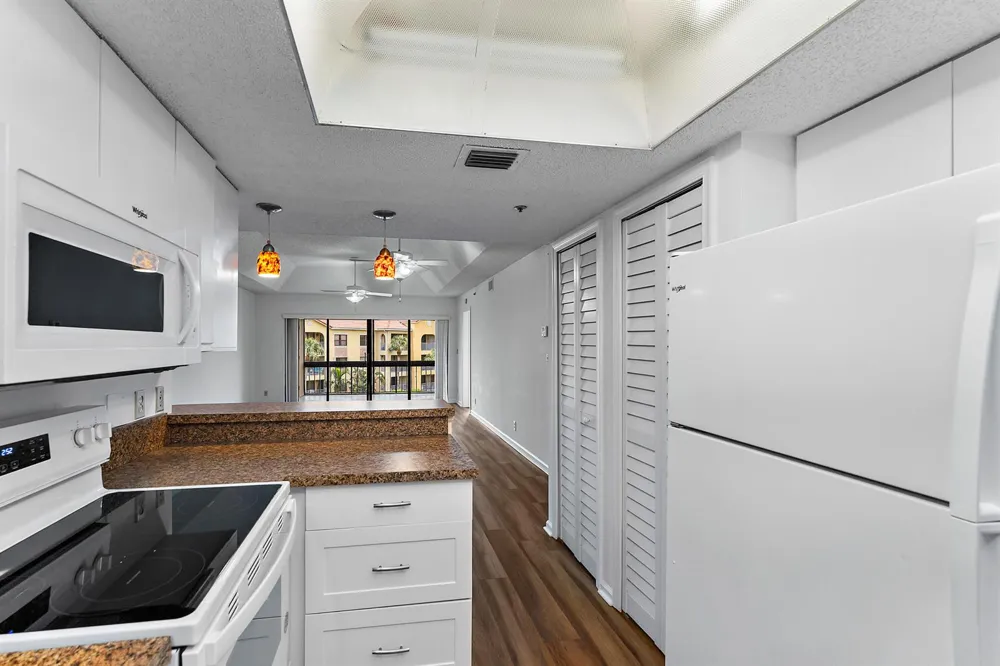 700 Uno Lago Drive #404 Juno Beach, FL 33408