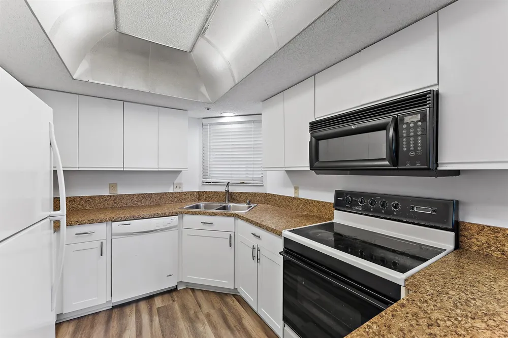 700 Uno Lago Drive #404 Juno Beach, FL 33408