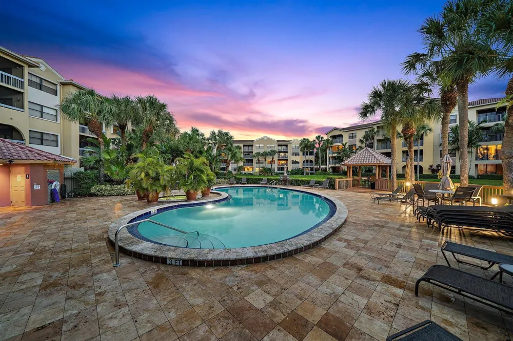 700 Uno Lago Drive #404 Juno Beach, FL 33408