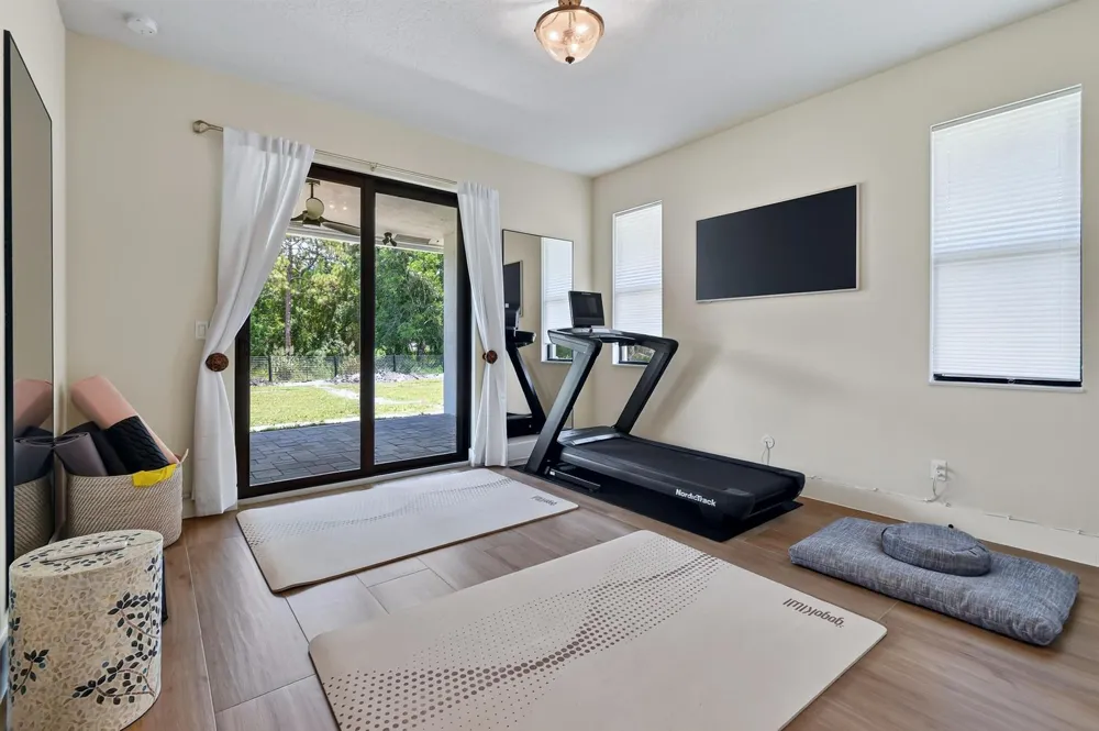18353 46TH COURT 