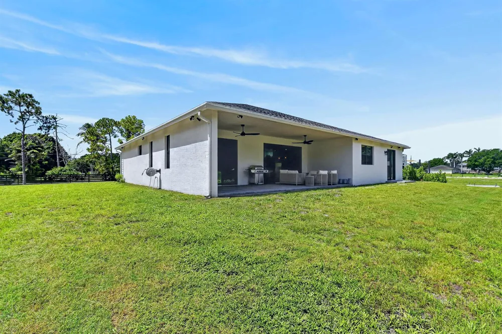 18353 46TH COURT 