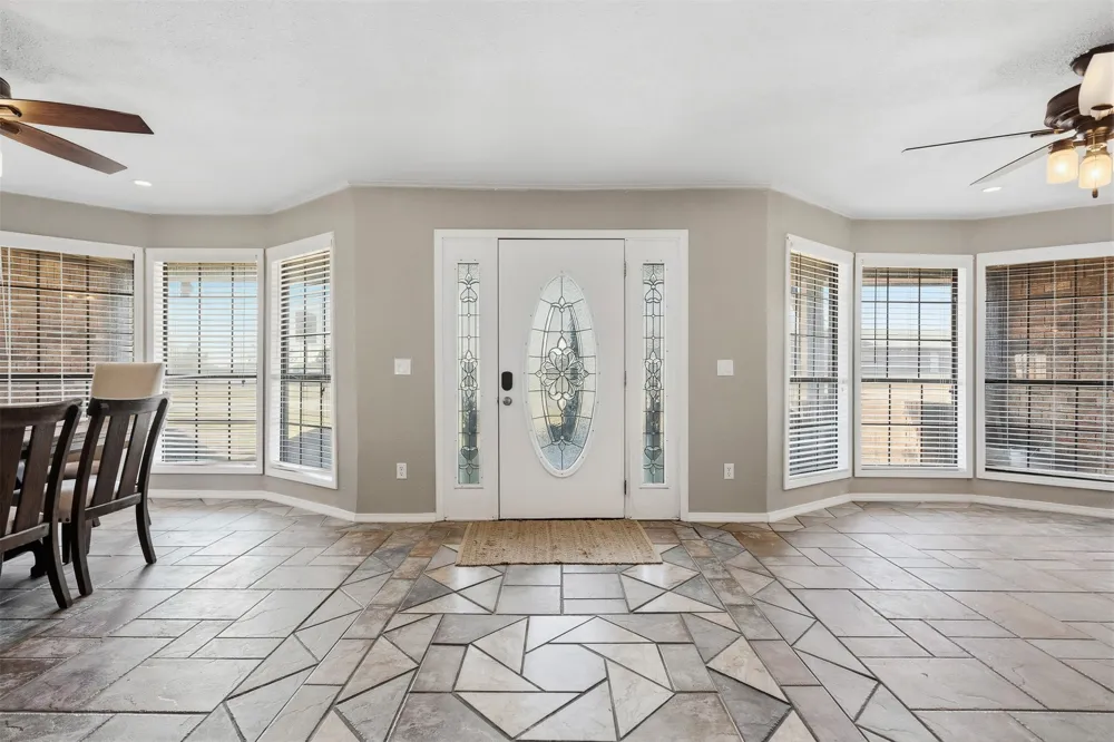 1370 Lincoln Healdton, OK 73438