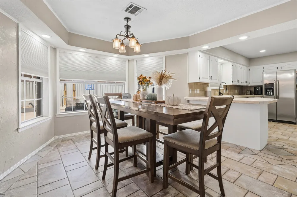 1370 Lincoln Healdton, OK 73438