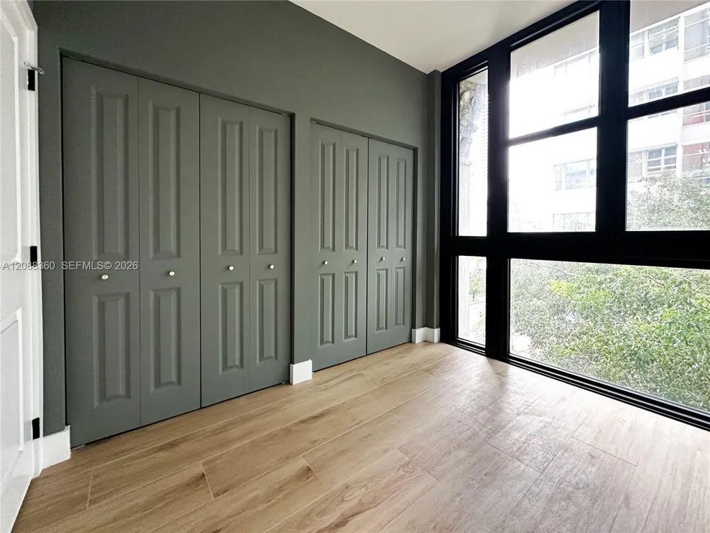111 E Flagler St #304 Miami, FL 33131
