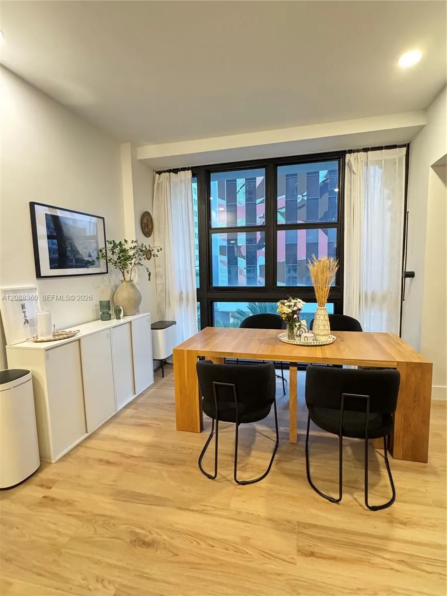 111 E Flagler St #304 Miami, FL 33131