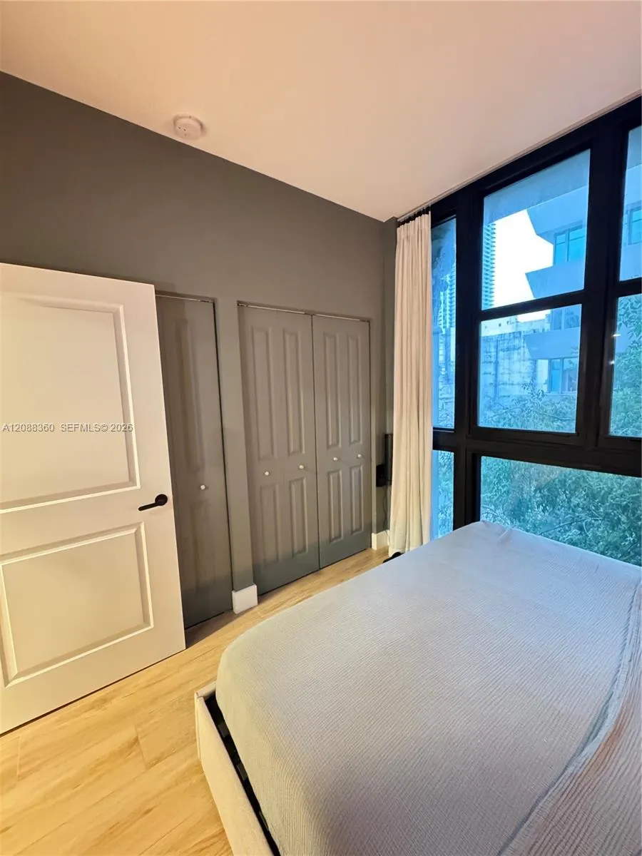 111 E Flagler St #304 Miami, FL 33131