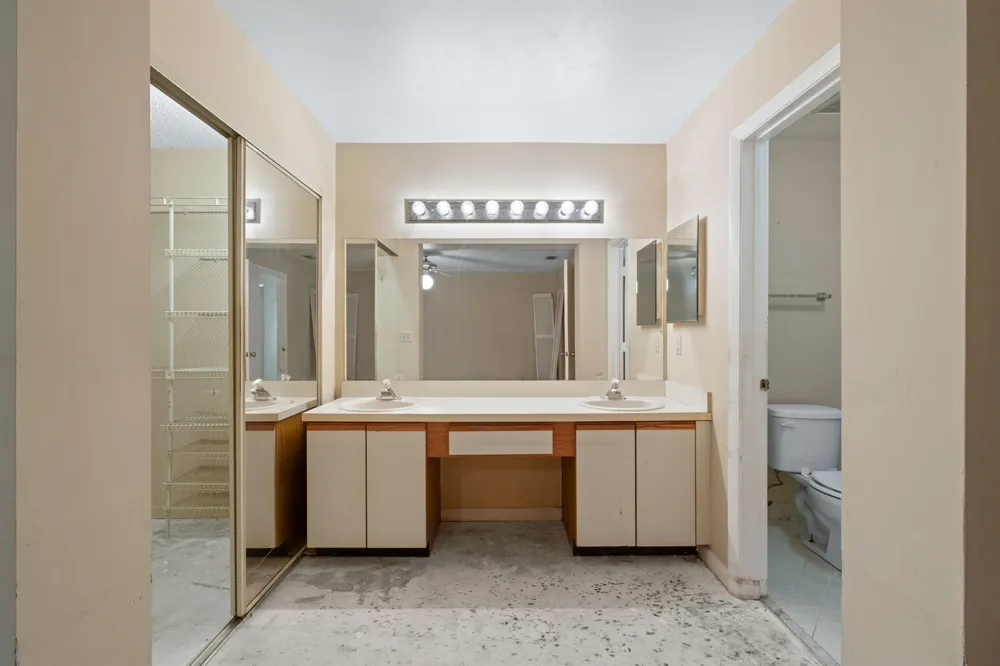 3237 Perimeter Drive #2512 