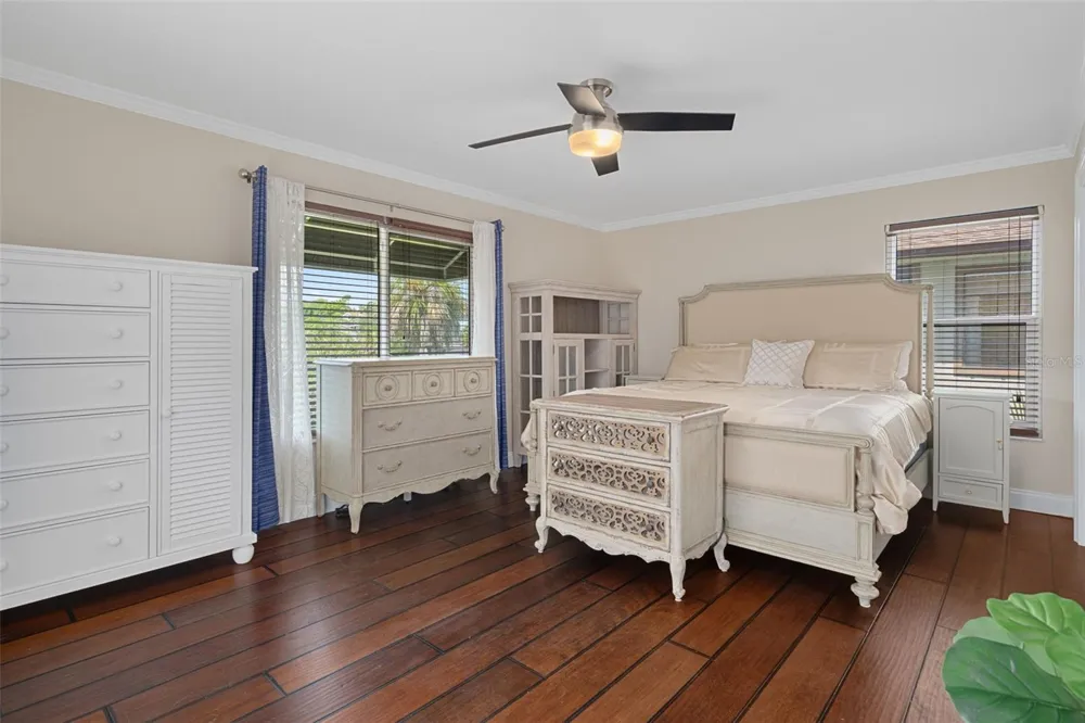 5517 TROPIC DRIVE New Port Richey, FL 34653