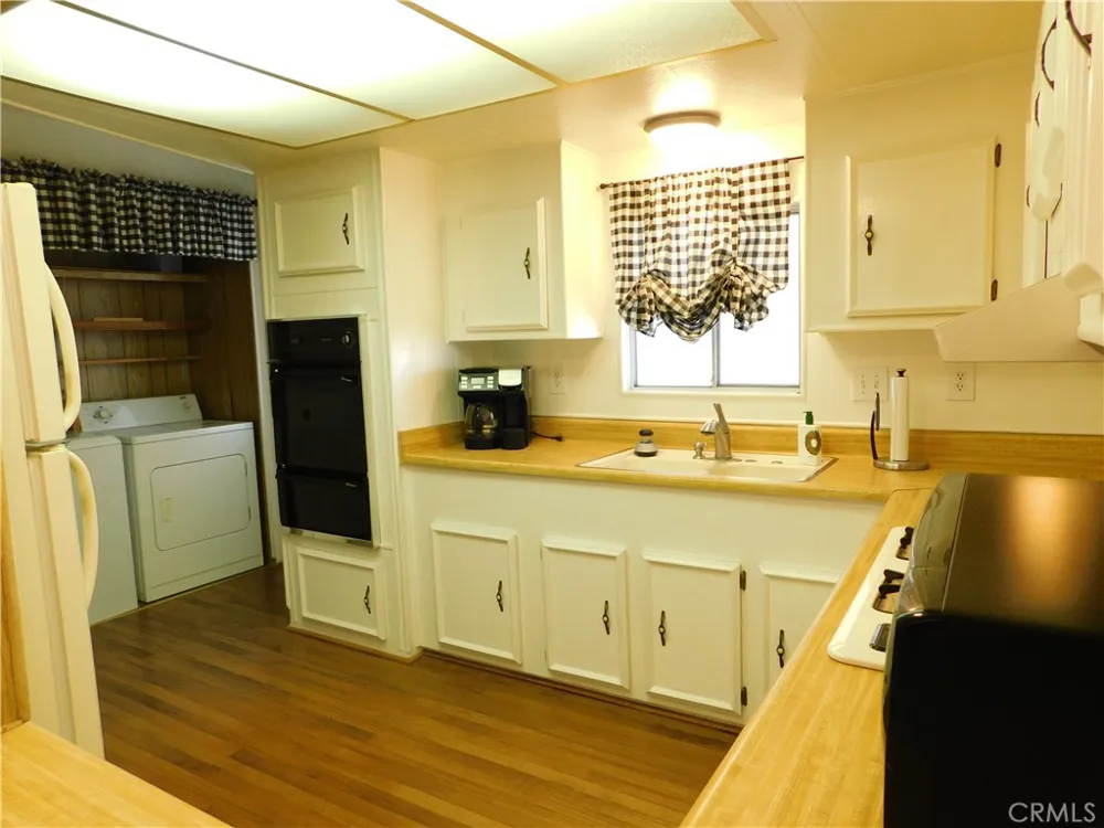 35218 FIR AVENUE #5 Yucaipa, CA 92399