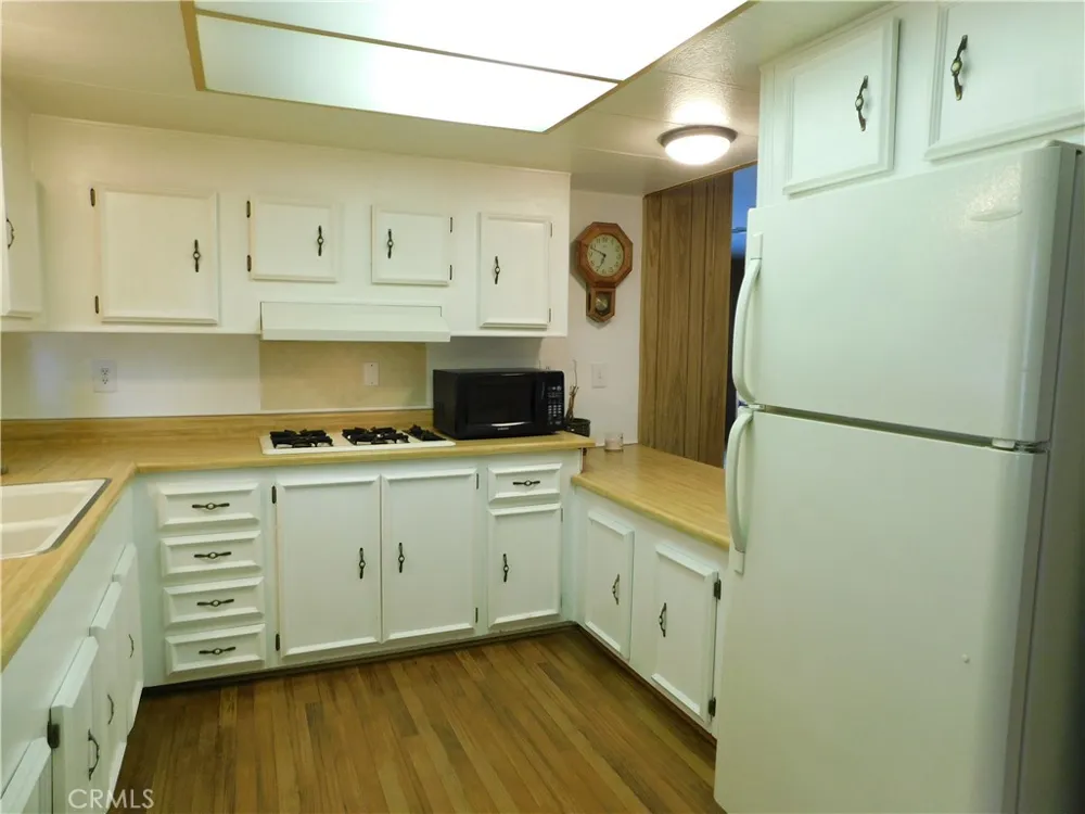 35218 FIR AVENUE #5 Yucaipa, CA 92399