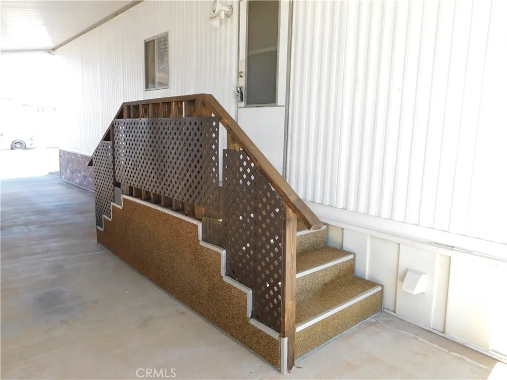 35218 FIR AVENUE #5 Yucaipa, CA 92399
