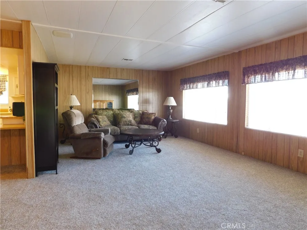 35218 FIR AVENUE #5 Yucaipa, CA 92399