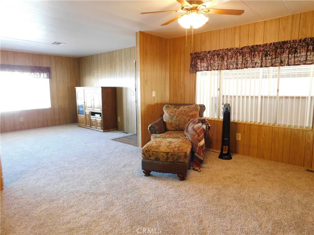 35218 FIR AVENUE #5 Yucaipa, CA 92399