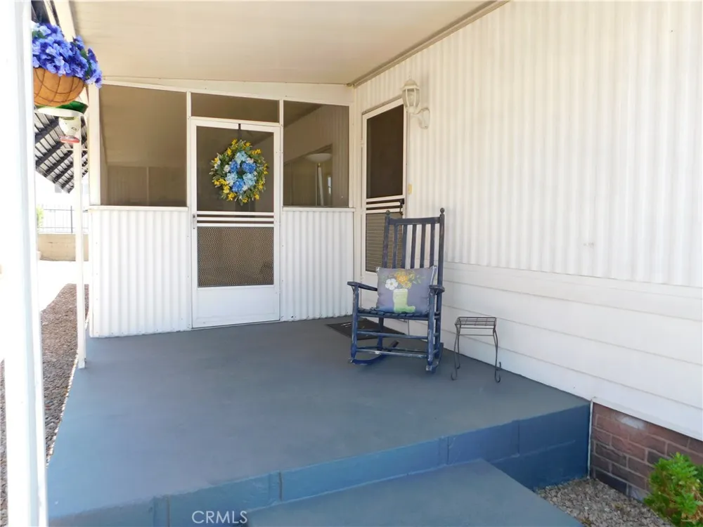 35218 FIR AVENUE #5 Yucaipa, CA 92399