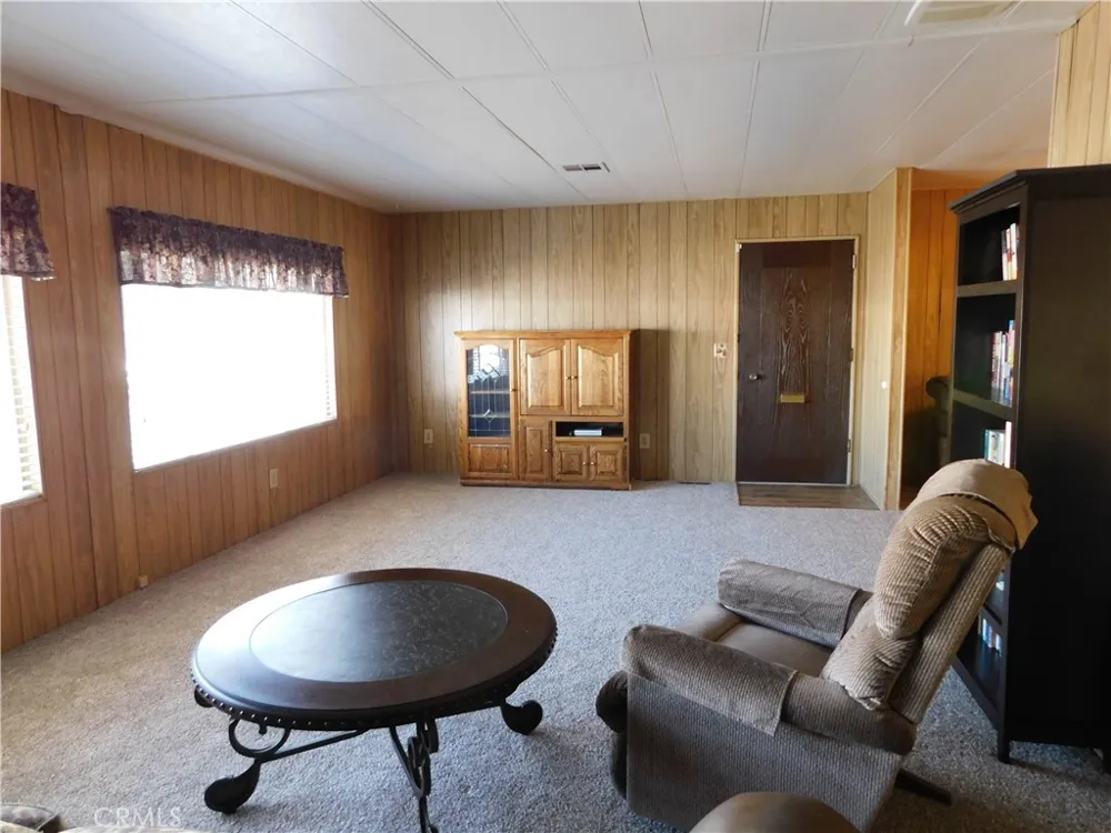 35218 FIR AVENUE #5 Yucaipa, CA 92399