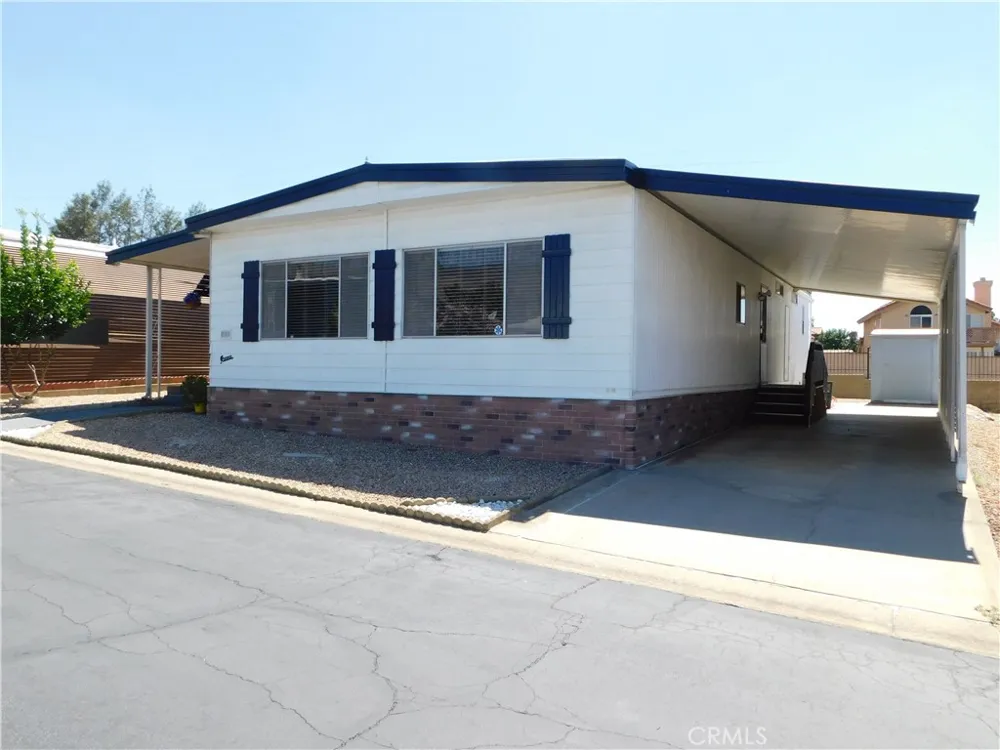 35218 FIR AVENUE #5 Yucaipa, CA 92399