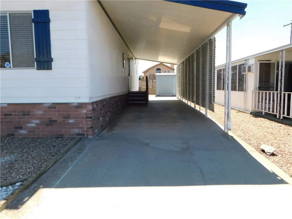 35218 FIR AVENUE #5 Yucaipa, CA 92399