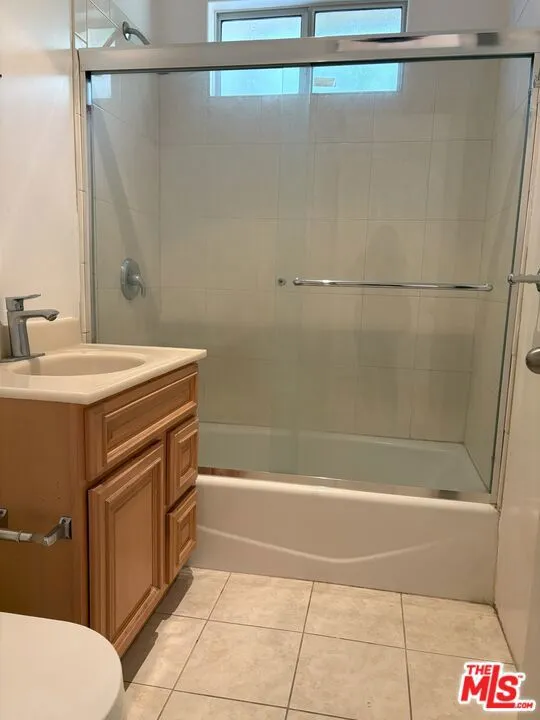 16699 Morrison Street Encino, CA 91436