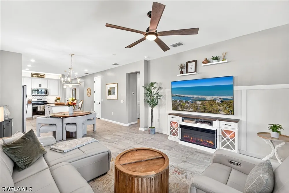 Pebble Glen Drive Estero, FL 33928