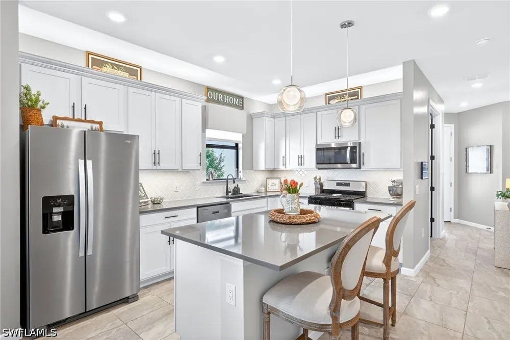 Pebble Glen Drive Estero, FL 33928