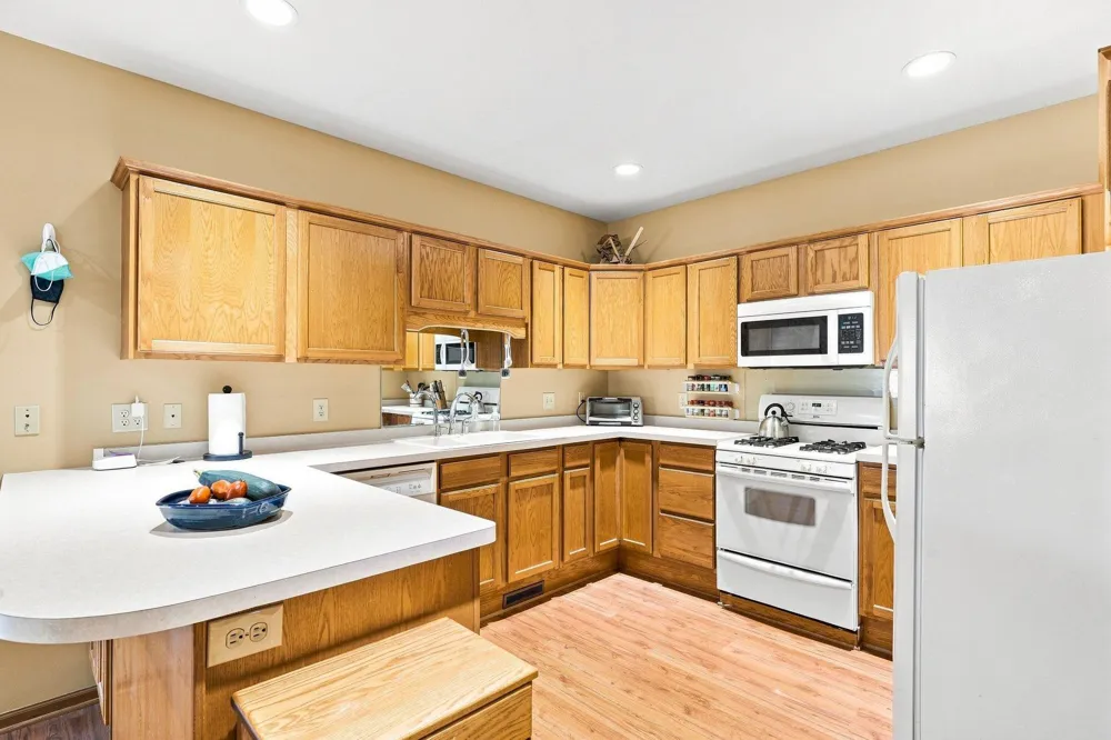 802 Saint Lawrence Drive Northfield, MN 55057