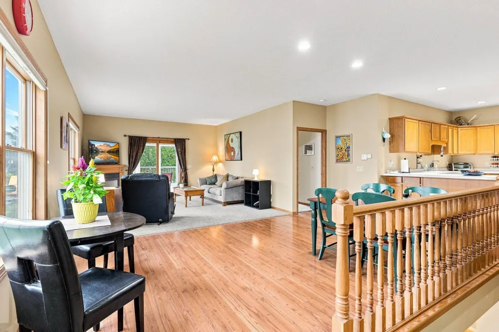 802 Saint Lawrence Drive Northfield, MN 55057