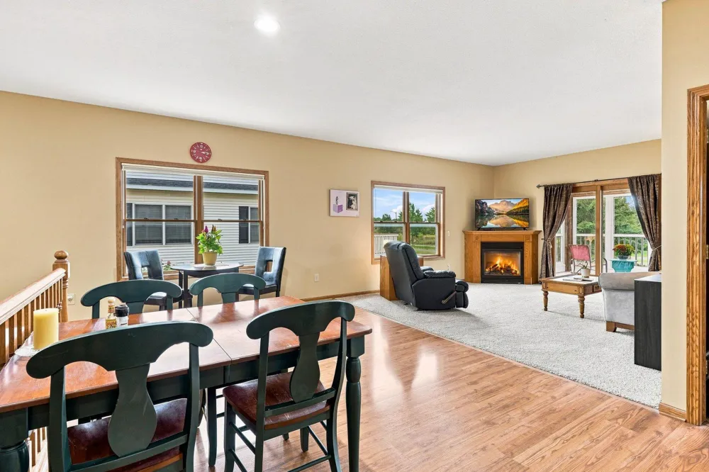 802 Saint Lawrence Drive Northfield, MN 55057