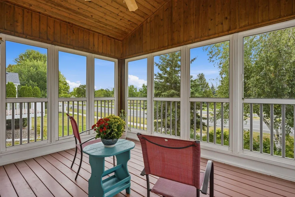 802 Saint Lawrence Drive Northfield, MN 55057