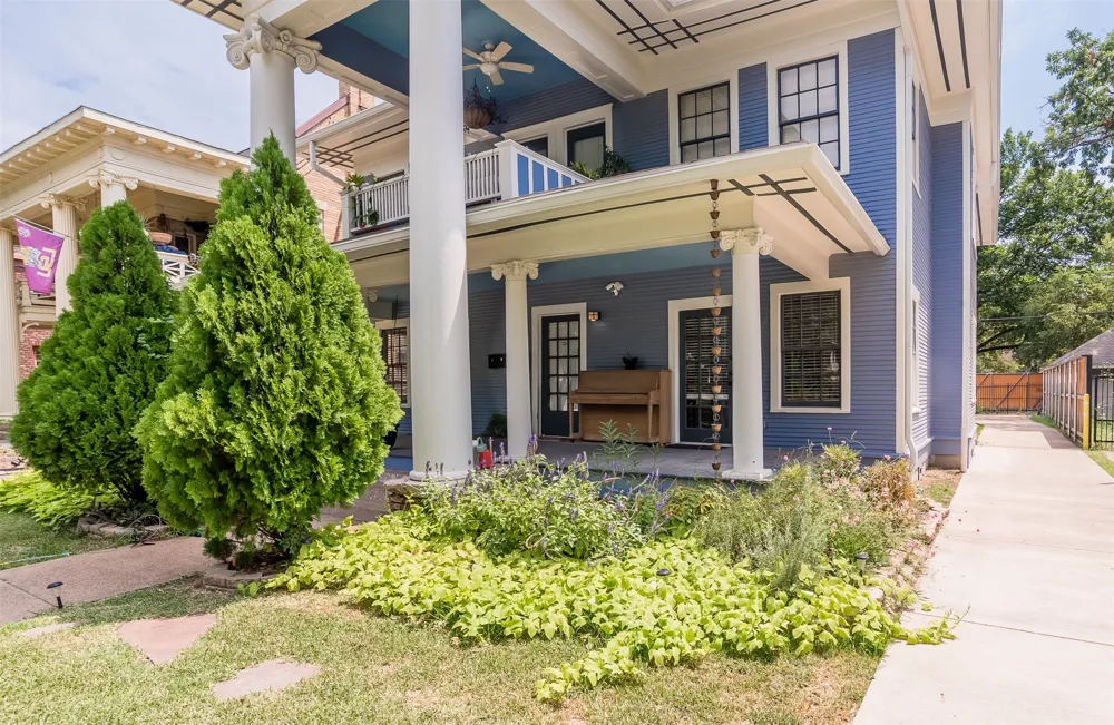 4910 Victor Street #1 Dallas, TX 75214