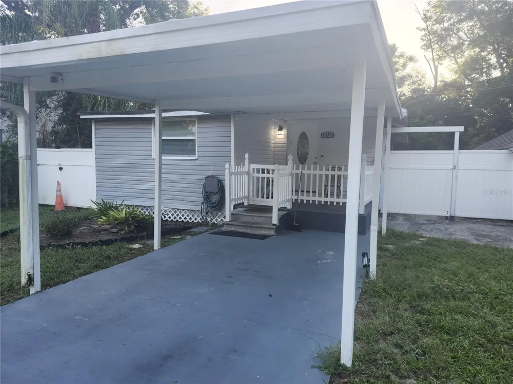 12727 OLA AVENUE Tampa, FL 33612