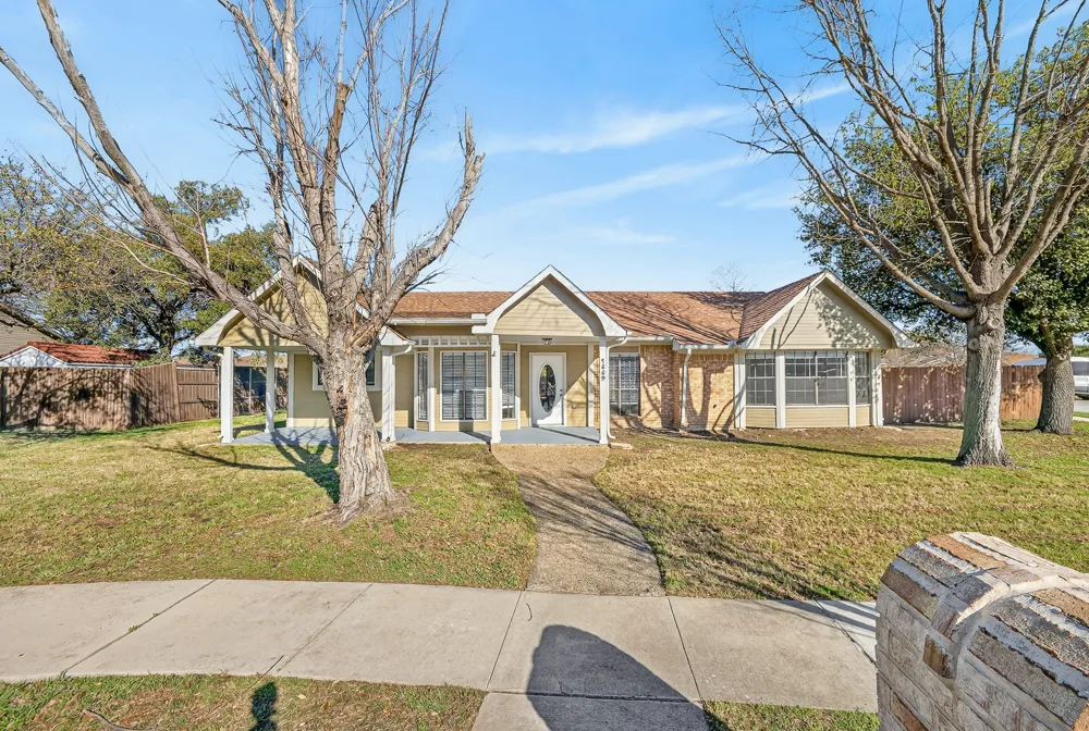 1889 TREE CREST DRIVE Lewisville, TX 75077