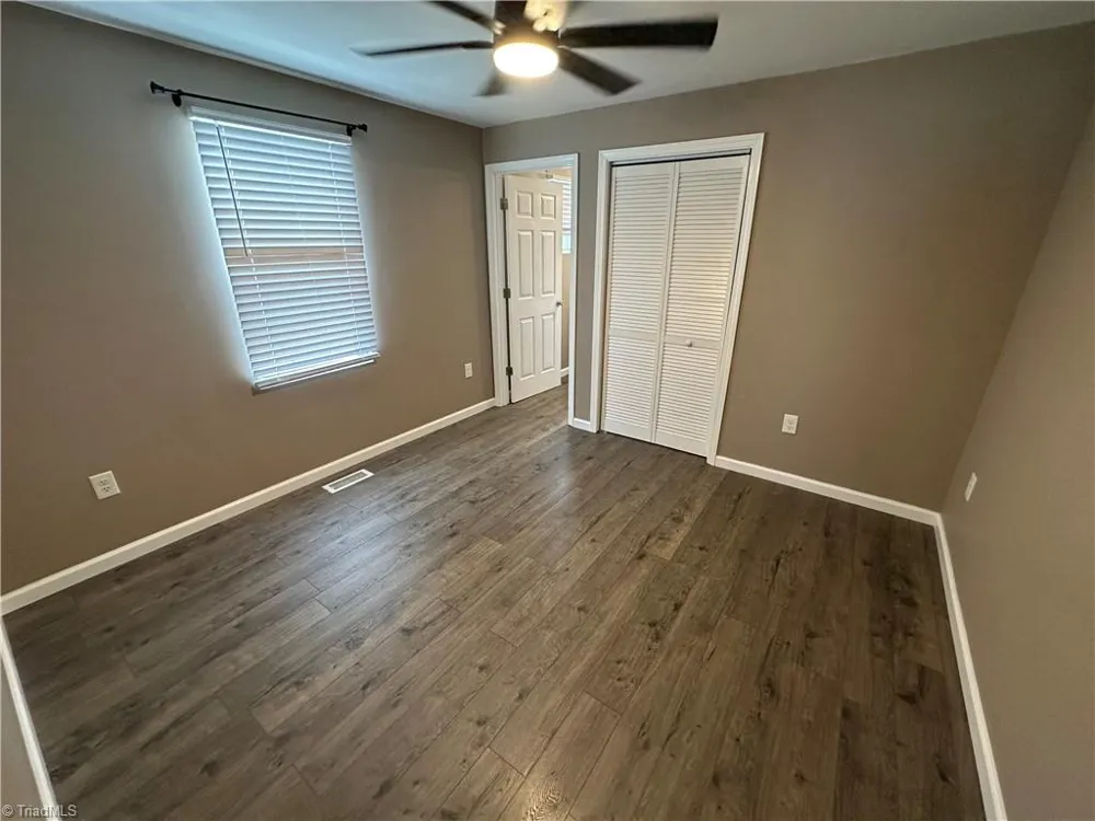 106 Deerfield Drive New London, NC 28127