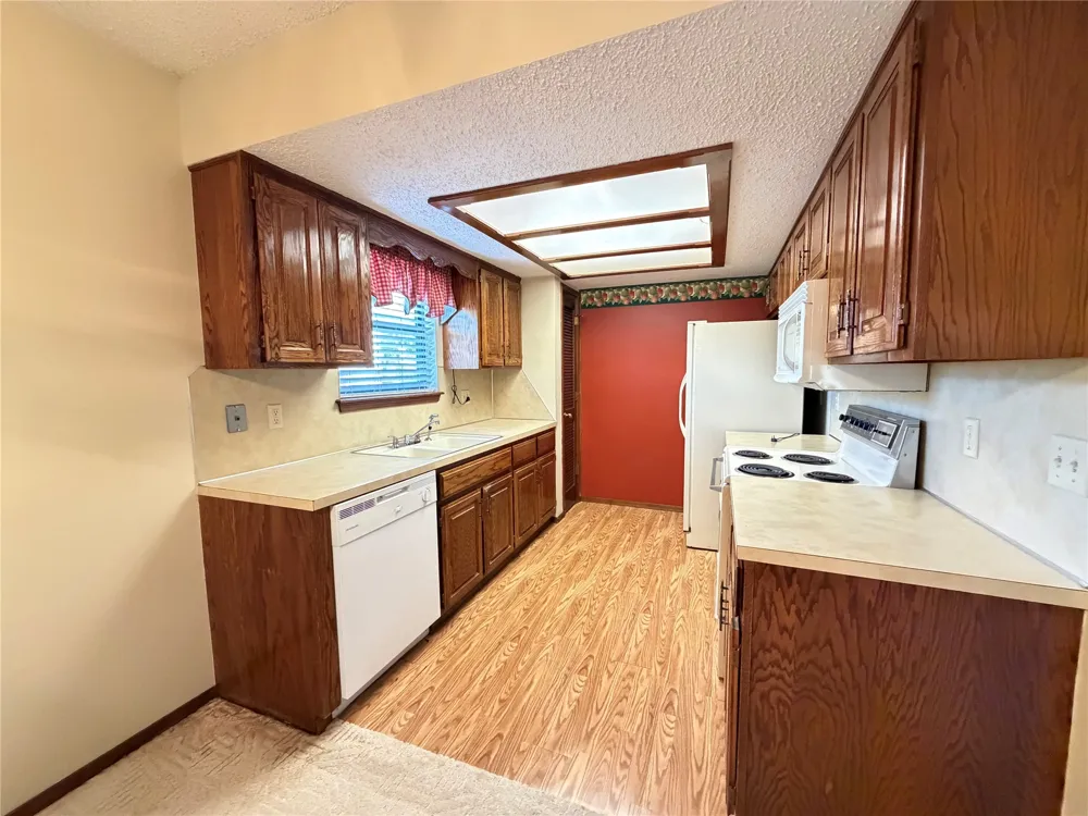 5243 Nowata Road #I-103 Bartlesville, OK 74006