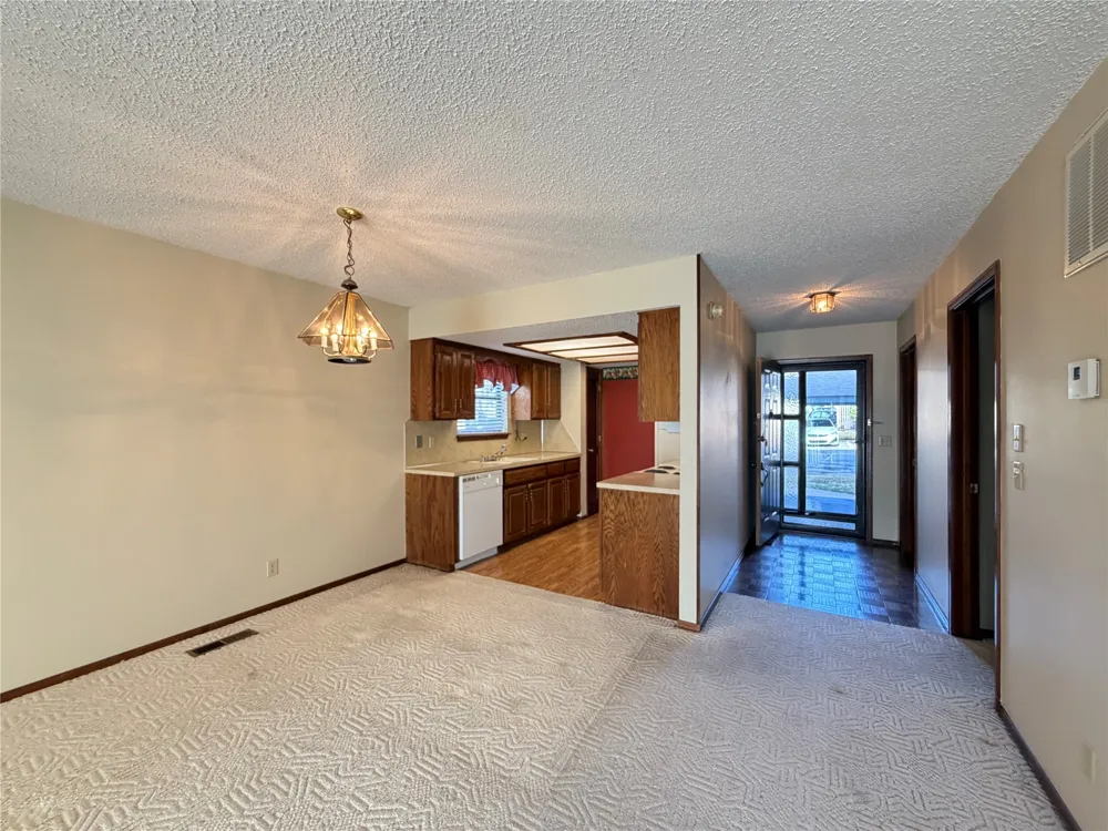 5243 Nowata Road #I-103 Bartlesville, OK 74006