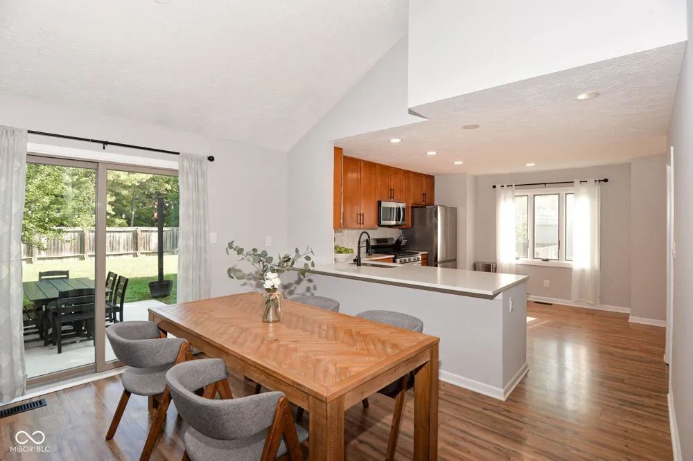 7904 Corday Court Fishers, IN 46038