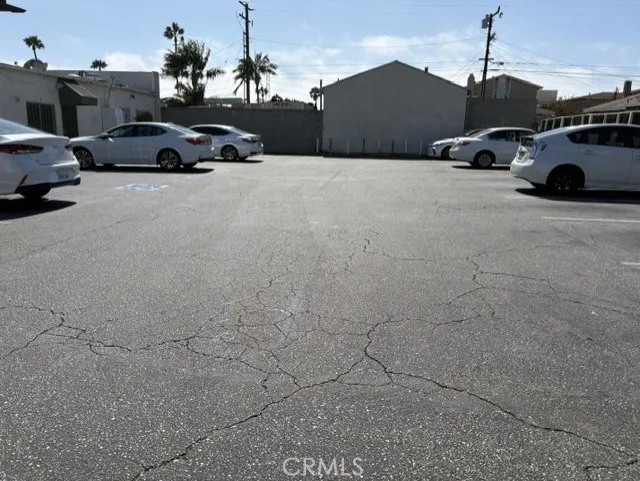 2705 Artesia Boulevard Redondo Beach, CA 90278