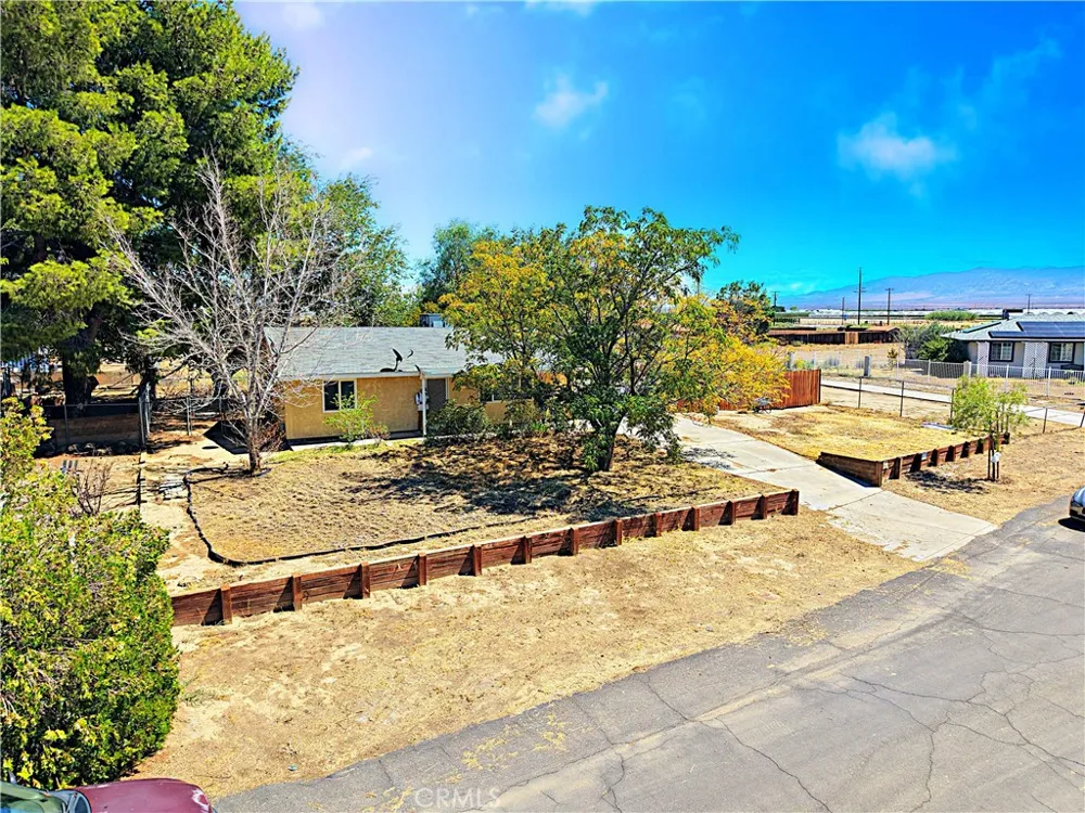 38510 159th E Palmdale, CA 93591