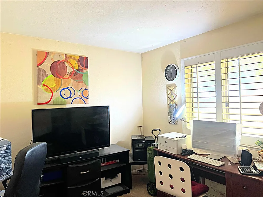 38510 159th E Palmdale, CA 93591