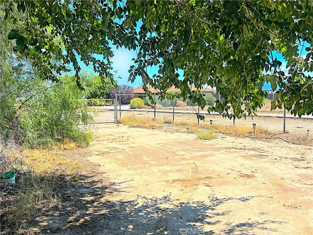 38510 159th E Palmdale, CA 93591