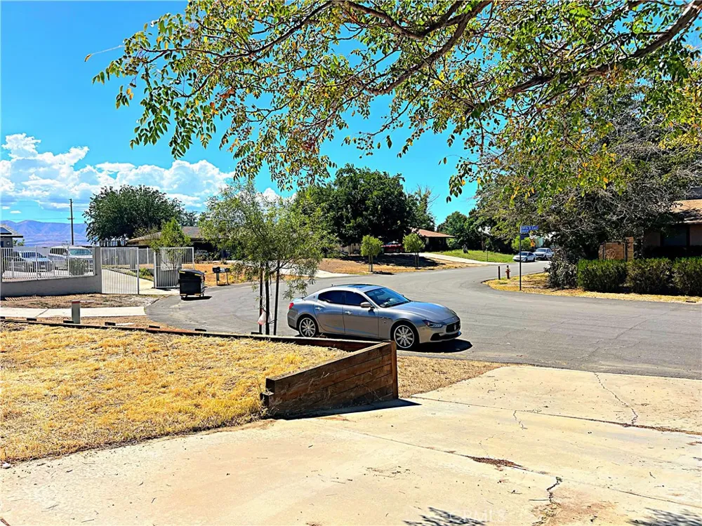 38510 159th E Palmdale, CA 93591
