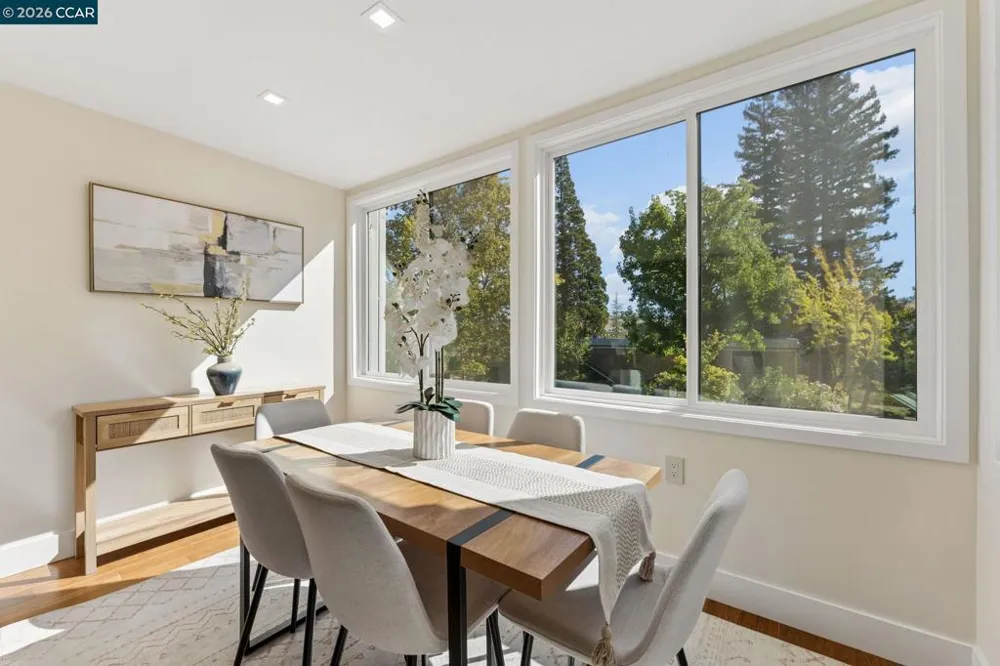 1349 Running Springs Rd #4 Walnut Creek, CA 94595