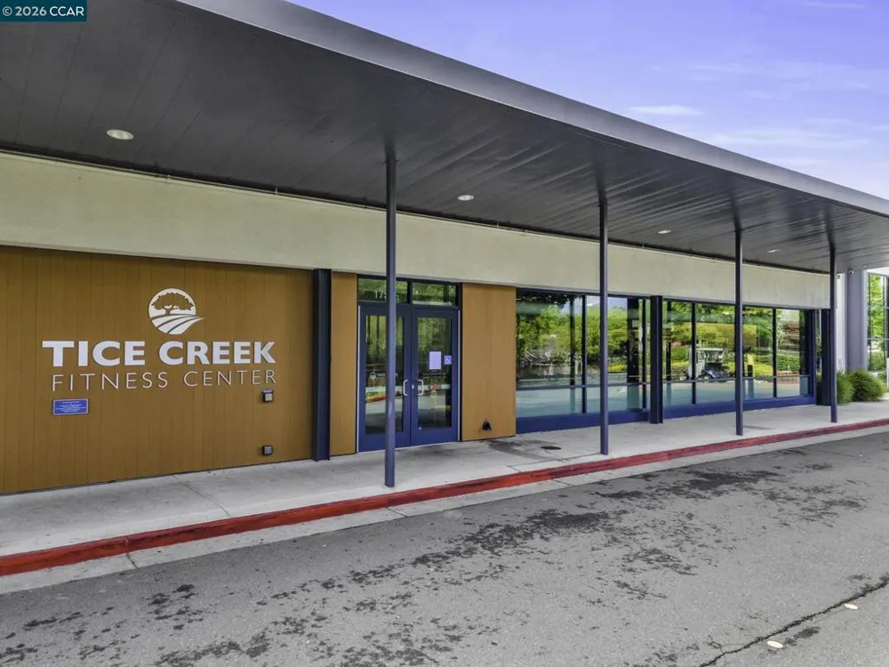 1349 Running Springs Rd #4 Walnut Creek, CA 94595