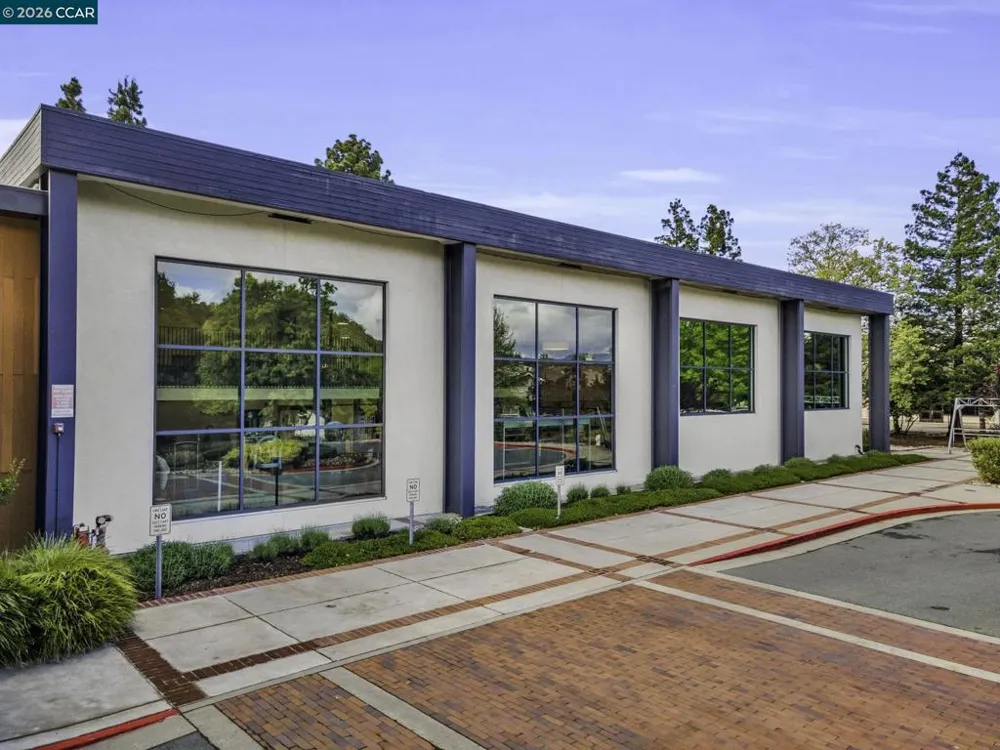 1349 Running Springs Rd #4 Walnut Creek, CA 94595
