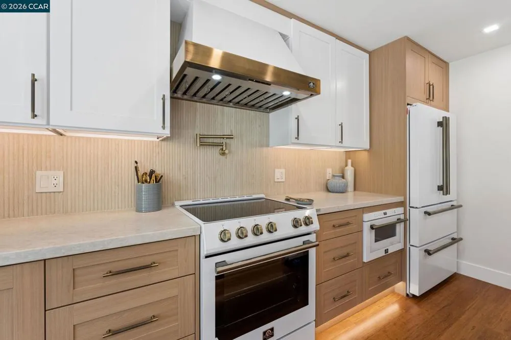 1349 Running Springs Rd #4 Walnut Creek, CA 94595