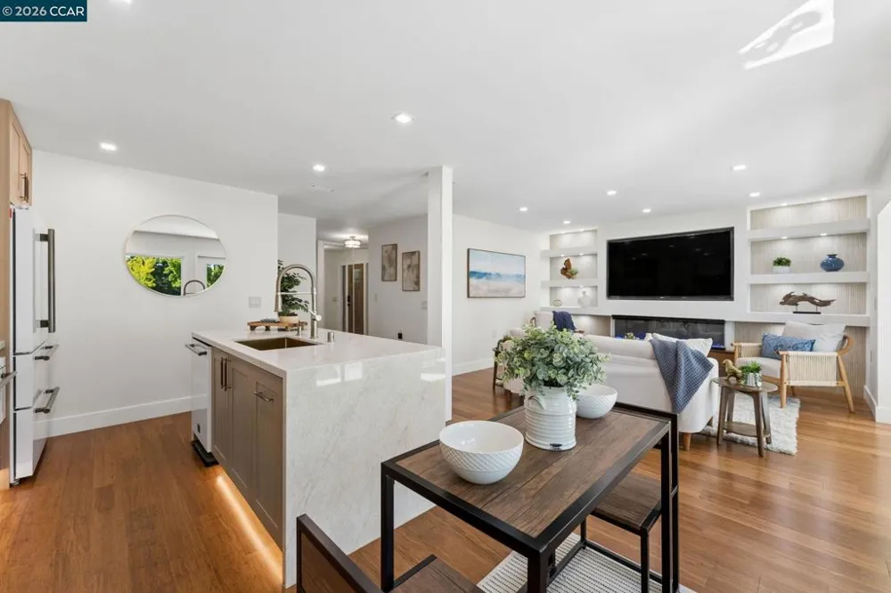1349 Running Springs Rd #4 Walnut Creek, CA 94595